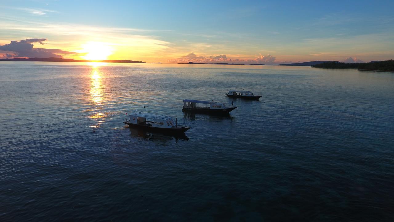 Murex Dive Resort Manado Exterior photo